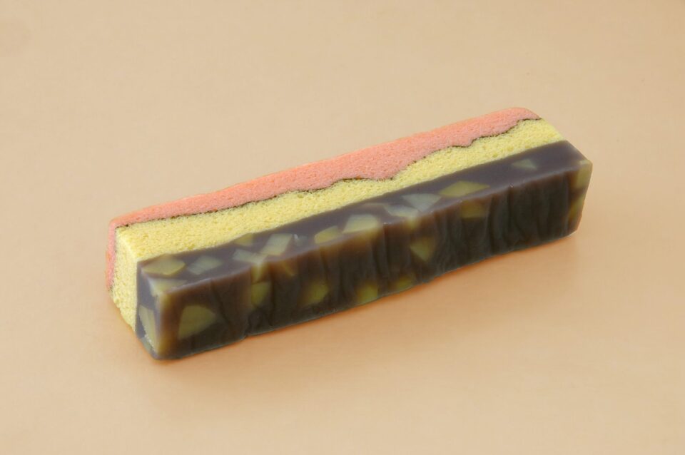 11月の和菓子は「山装ふ」